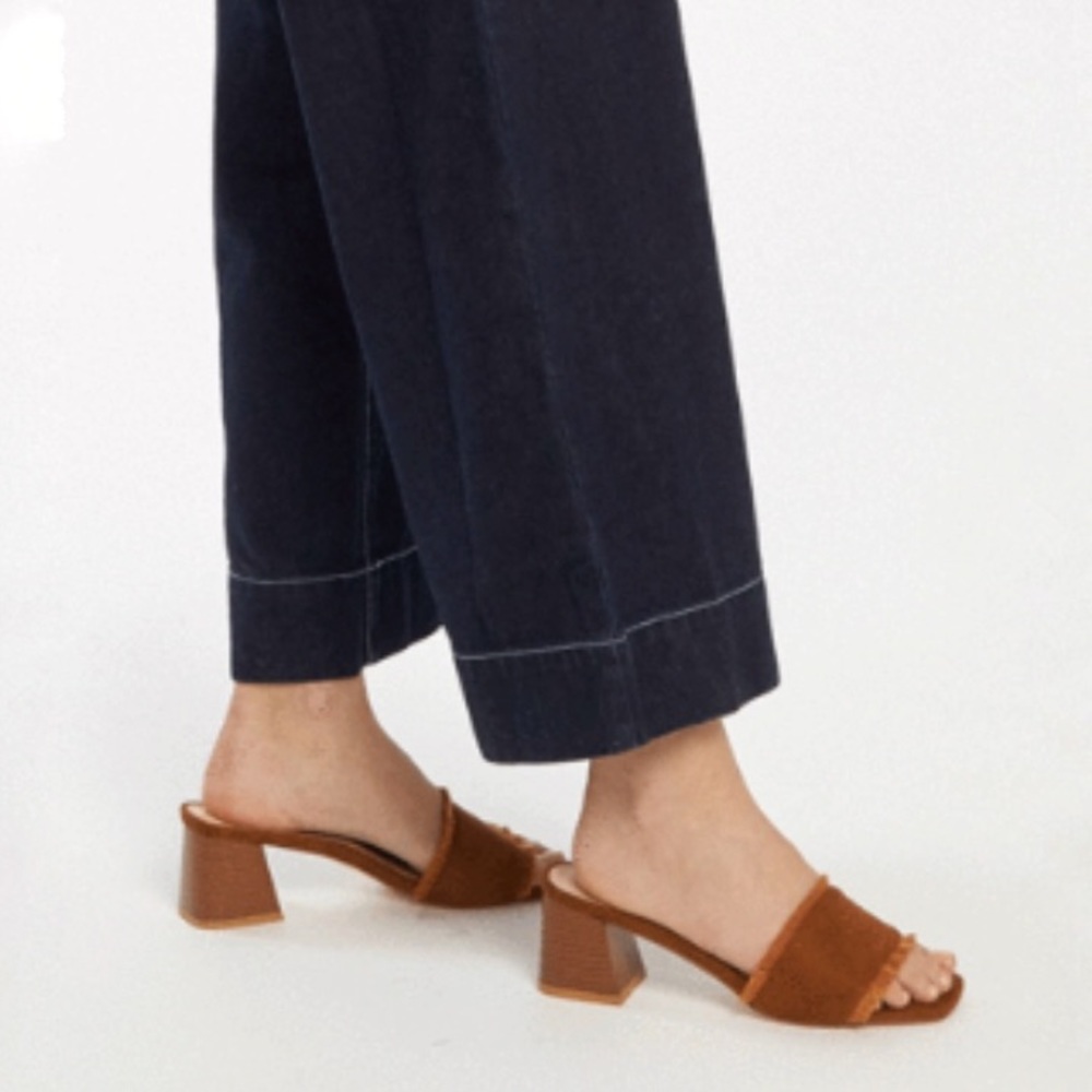 COLLECTION & CO FROULA BROWN FRINGE PANEL MULE